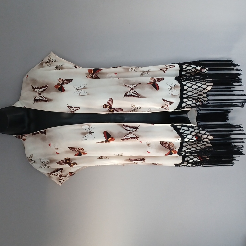 Love and Legend Kimono/Vest Size L Butterflies